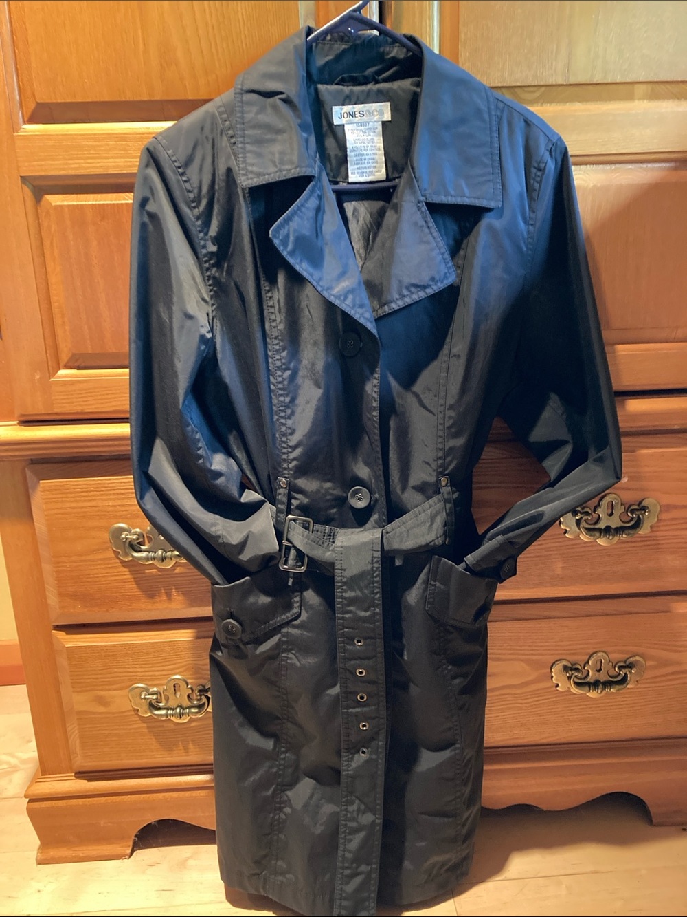 Jones New York Black Classic Trench with Waist Belt